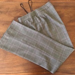 Jones New York Signature size 8 trouser